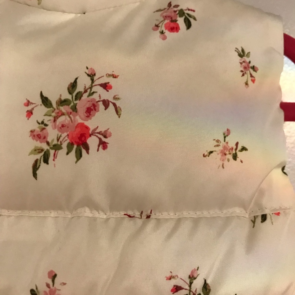 Vest - Picture 4 of 4